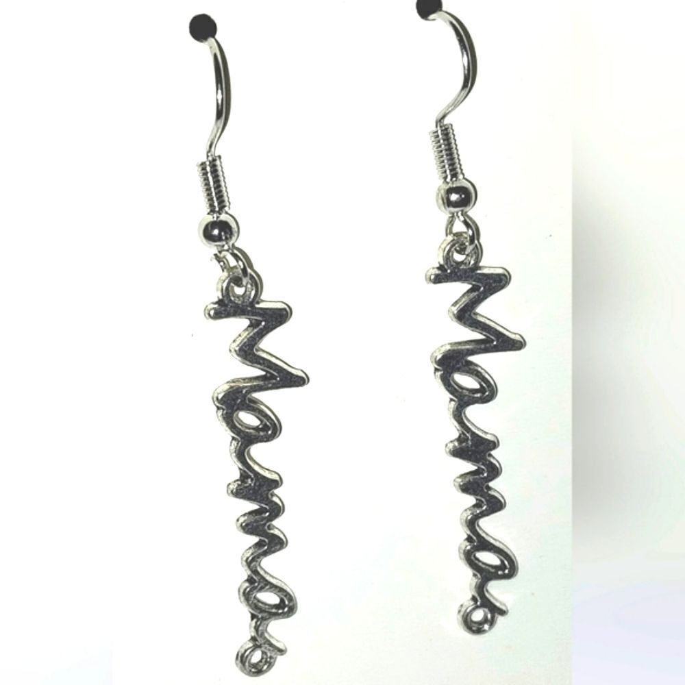 Beautiful cursive mama earrings for women